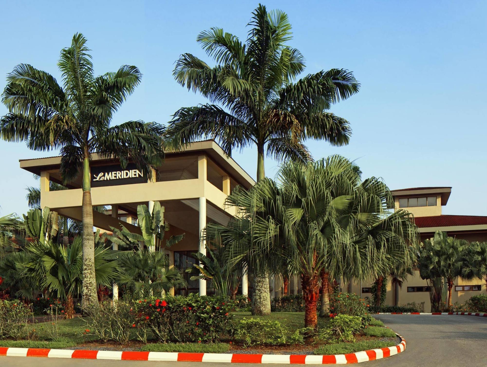 Ibom Hotel & Golf Resort Уйо Екстер'єр фото