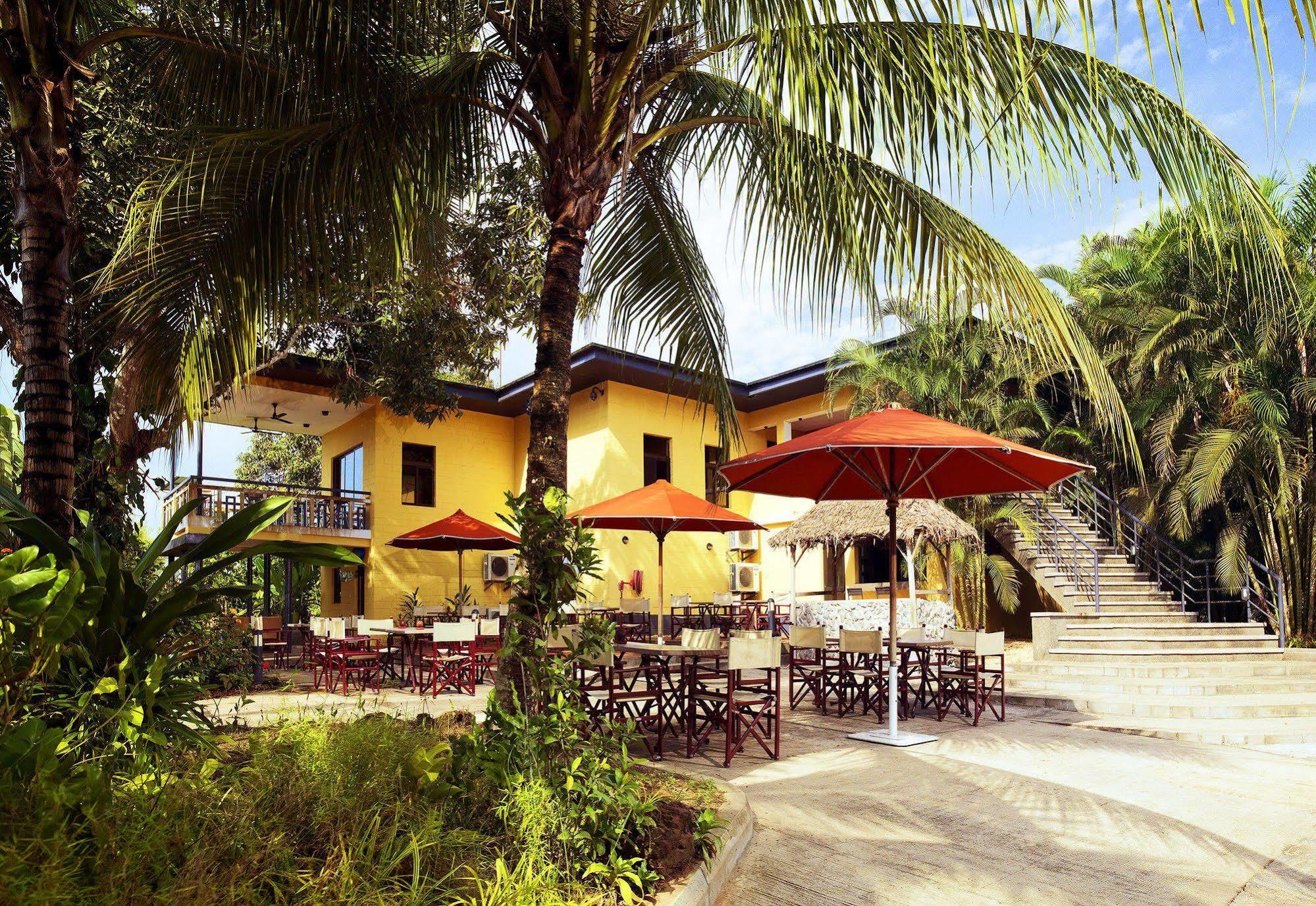 Ibom Hotel & Golf Resort Уйо Екстер'єр фото